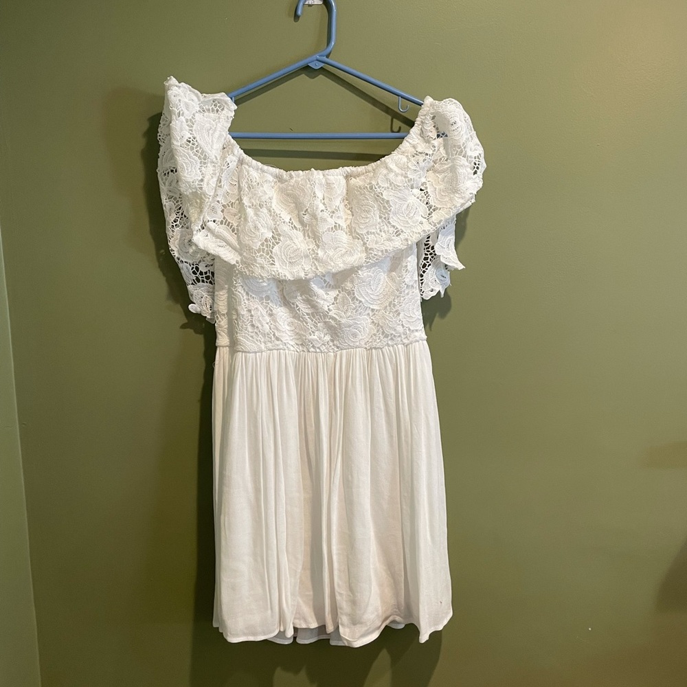 MIAMI (Francescas’s) WHITE DRESS Sz MEDIUM - Picture 4 of 7